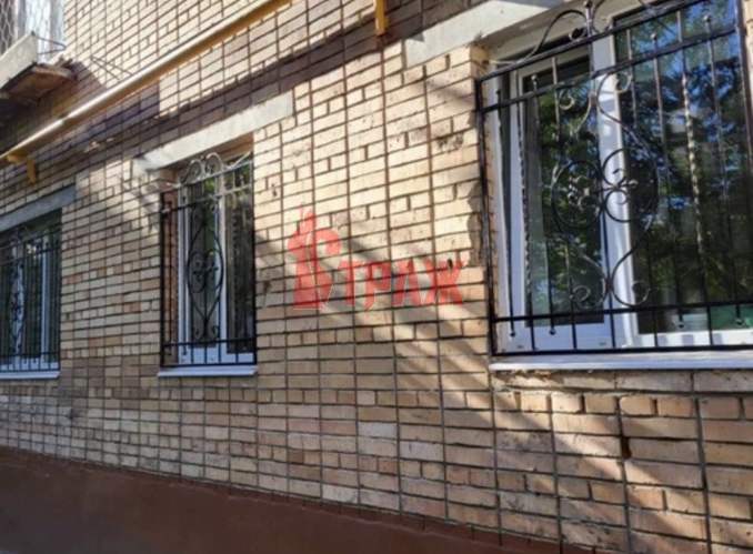 комплект кованых решеток на первый этаж