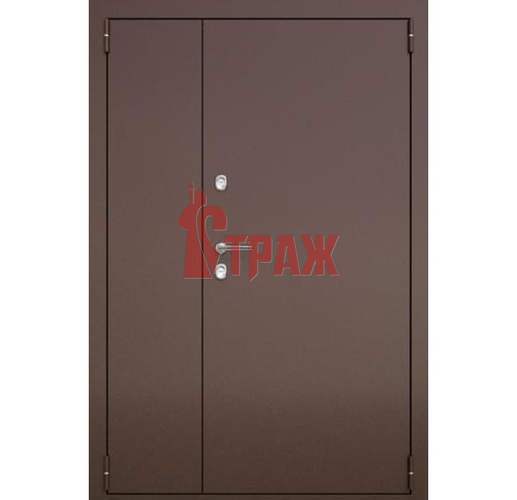 двустворчатая тамбурная дверь из стали отделана нитроэмалевой краской